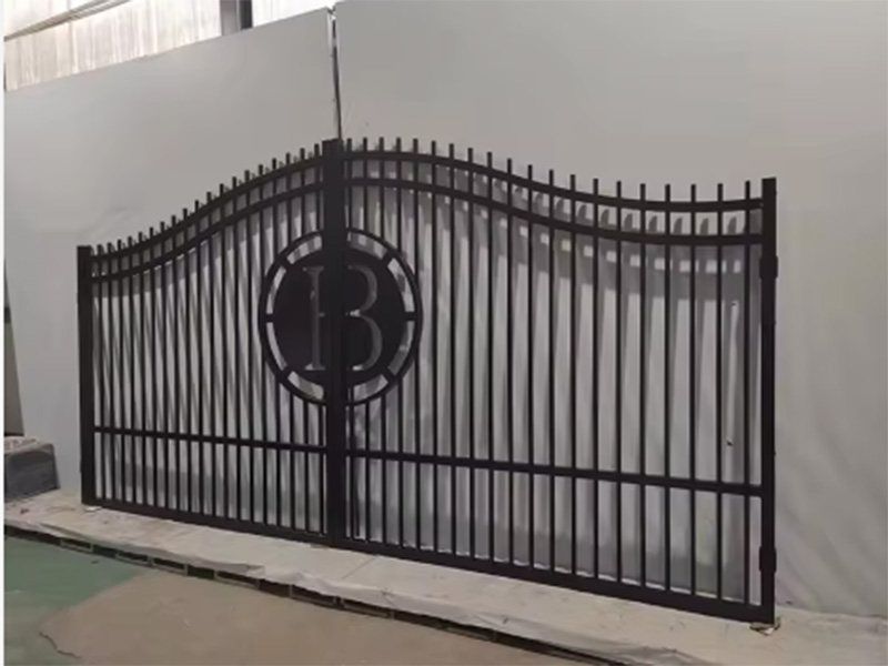 Aluminum Gate